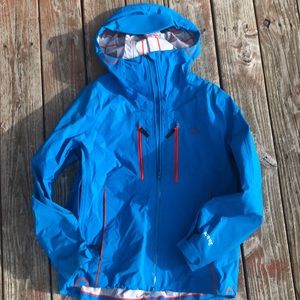 LLBean Gortex hardshell jacket size M